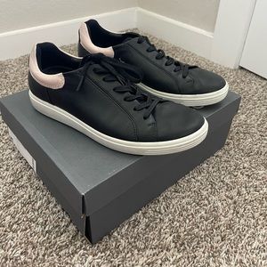 Ecco Women’s Soft 7